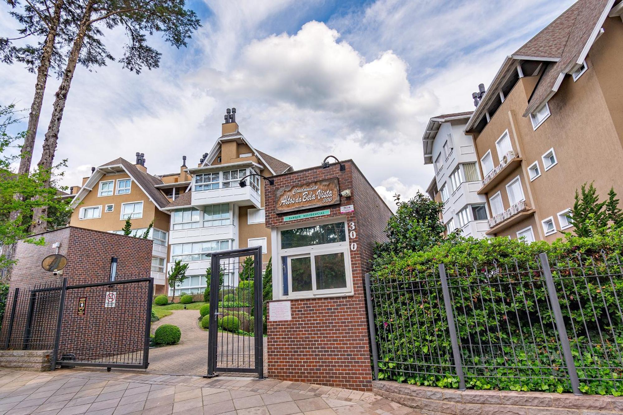 Incrível Apartamento no Centro de Gramado Exterior foto
